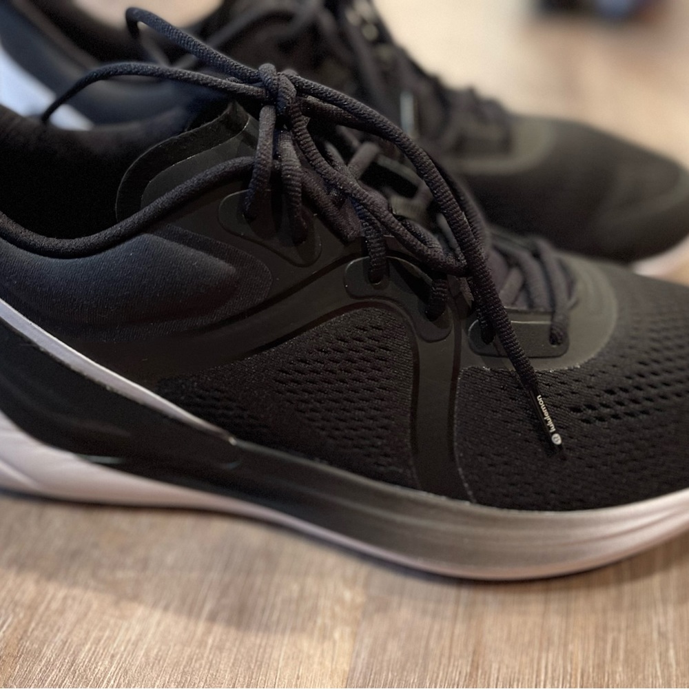 Lululemon Blissfeel Women's Running Shoe